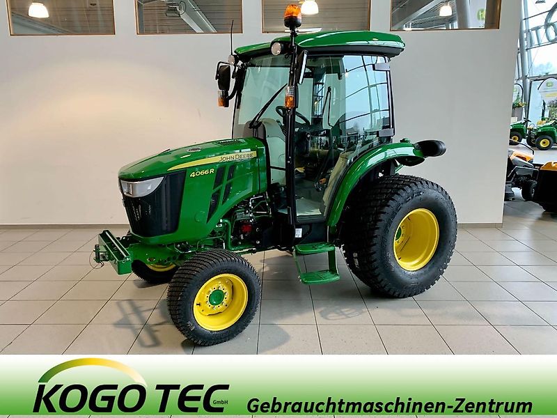John Deere 4066R