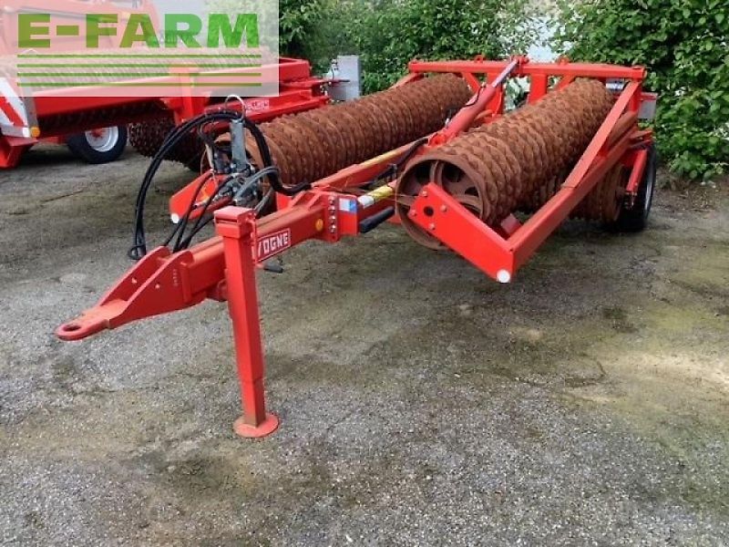 Quivogne rollmot8.30