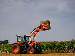 D&D Landtechnika Frontlader fur Kubota m 7153 / Kubota m 7151