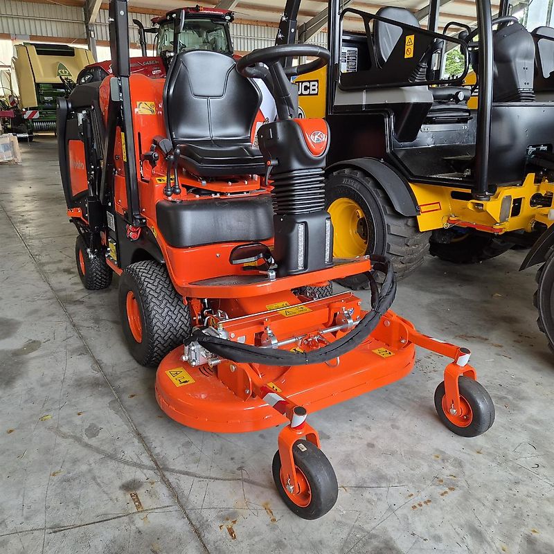 Kubota FC2-221 FRONTSAMMELMÄHER