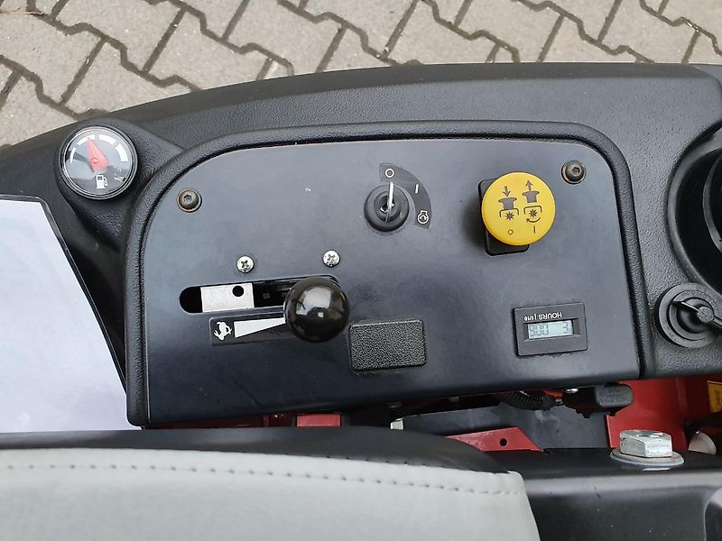 Iseki Nullwendekreismäher Ferris IS 2100 #Iseki #kommunal