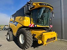 New Holland CX 6.90