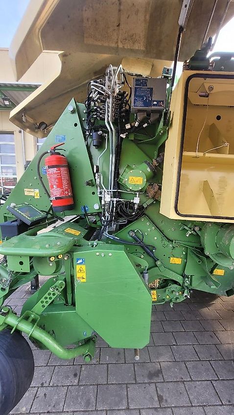 Krone BIG PACK 1270 XC Multi-Bale