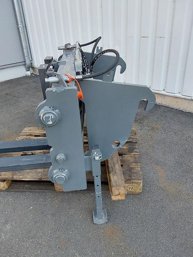 Bressel und Lade Palettengabel m. hydr. verstellb. Zinken 1.200 mm