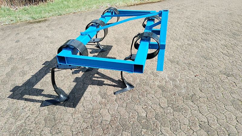 Köckerling Köckerling SGB 5/200 mit 420 mm breiten Blattfederstilen 200 cm Arbeitsbreite mit 5 gefederten Stilen die Verstopfungsfrei die pfluglose Bodenbearbeitung Idealerweise in Spezialkulturen erledigen