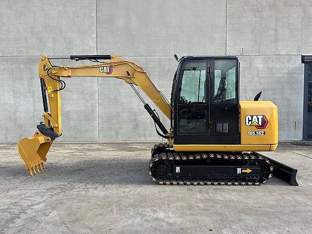 Caterpillar 305.5E2