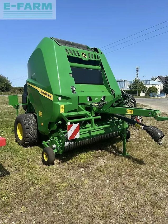 John Deere v451m