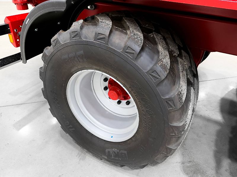 Krampe Big Body 900 (BB 900) 28 tons capacity, 46,1 m3, 3 axles, 80 cm extension, Made in Germany, premium trailer