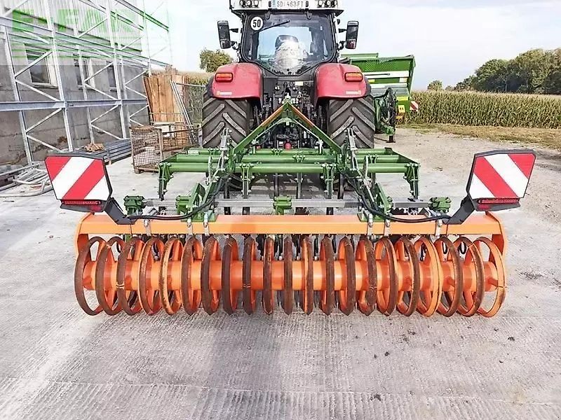 Amazone cenio 3000 special vorführgrubber