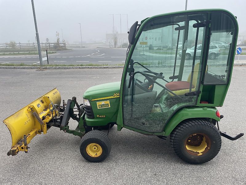 John Deere X495