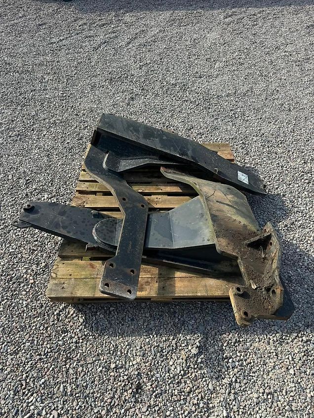 Massey Ferguson 6260 Frontladeranbaukonsolen von ALÖ/Quicke, BJ 1999