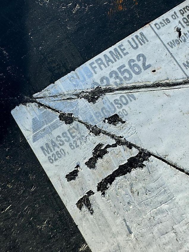 Massey Ferguson 6260 Frontladeranbaukonsolen von ALÖ/Quicke, BJ 1999