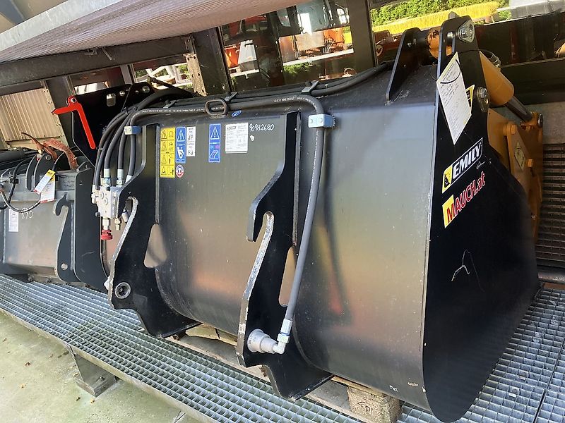 Emily Frässchaufel 1,5m mit Auto-Quick Werkzeugseitig