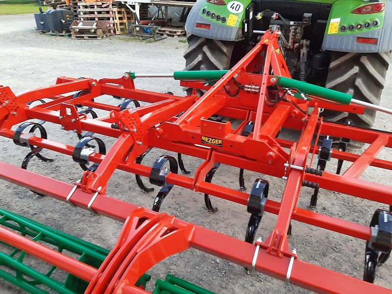 AGRO-MASZ APS 50 H Leichtgrubber, Feingrubber, Federzinkenegge