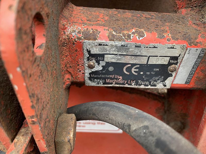 Teagle USED Teagle Tomahawk 404 Bale Feeder For Sale