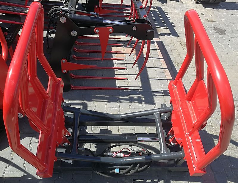 Metal-Technik Rundballenzange/ Bale clamp/ Chwytak do bel / Pinzas para pacas redondas