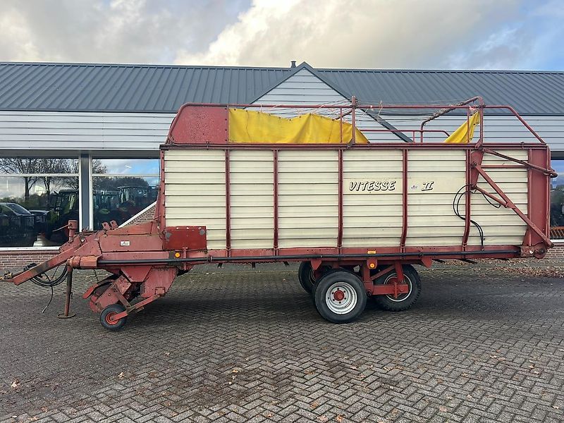 Strautmann Vitesse 2 opraapwagen