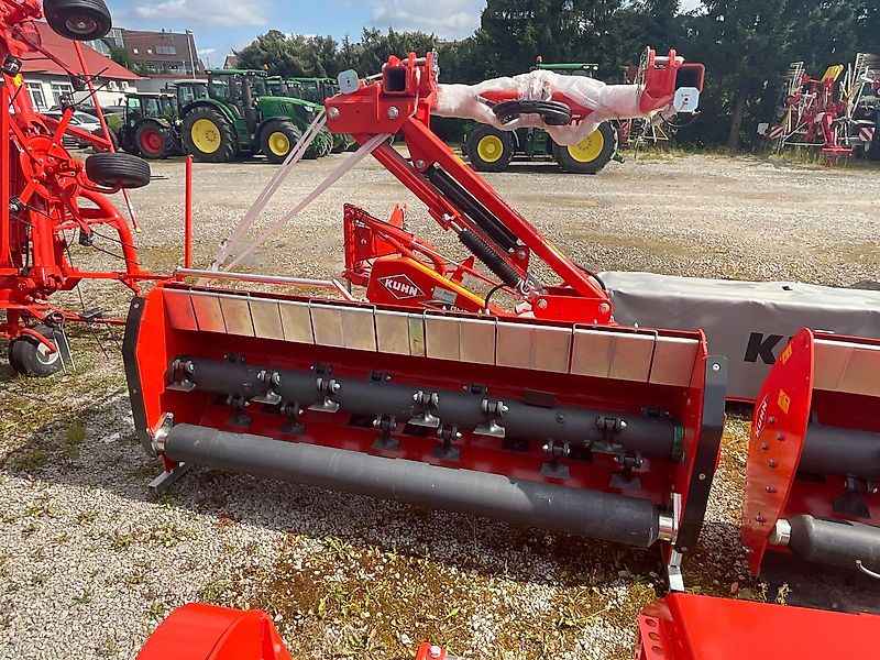 Kuhn TBE 22