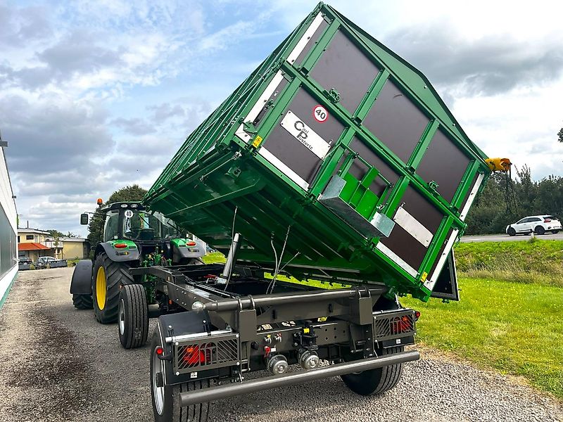 Umega 18-Tonnen Anhänger / Dreiseitenkipper / CPD180