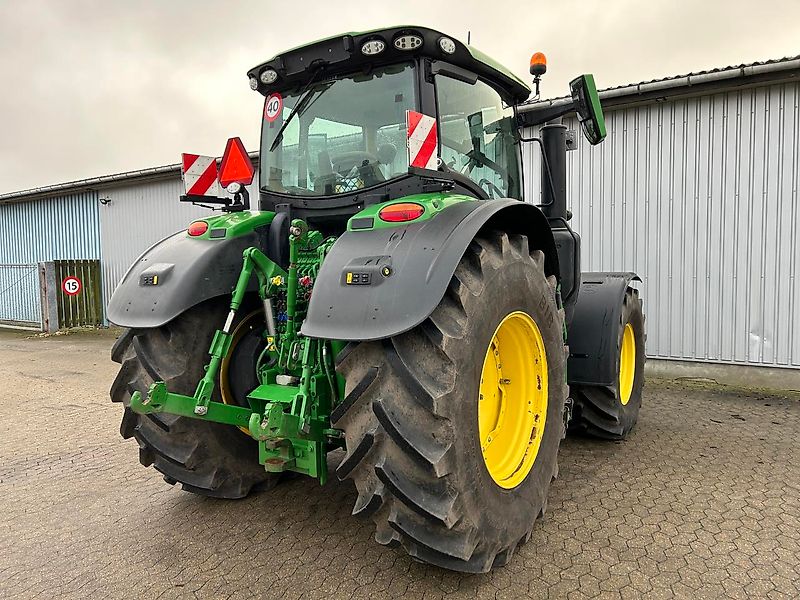 John Deere 6R 250