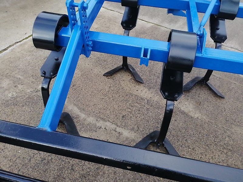 Köckerling Köckerling SGB 7 Flügelschargrubber 3m Arbeitsbreite 7 Blattfederstile mit 500mm Stabwalze zur Exkaten Tiefenführung & Rückverfestigung.Durch blttfederzinken extrem unempfidlich auf Steinigen Böden