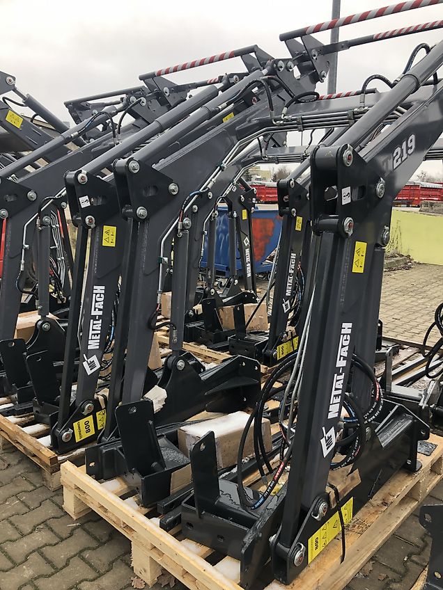 Metal-fach T219 für BELARUS MTZ 80/90 Serie Festmontiert | Best-Preis