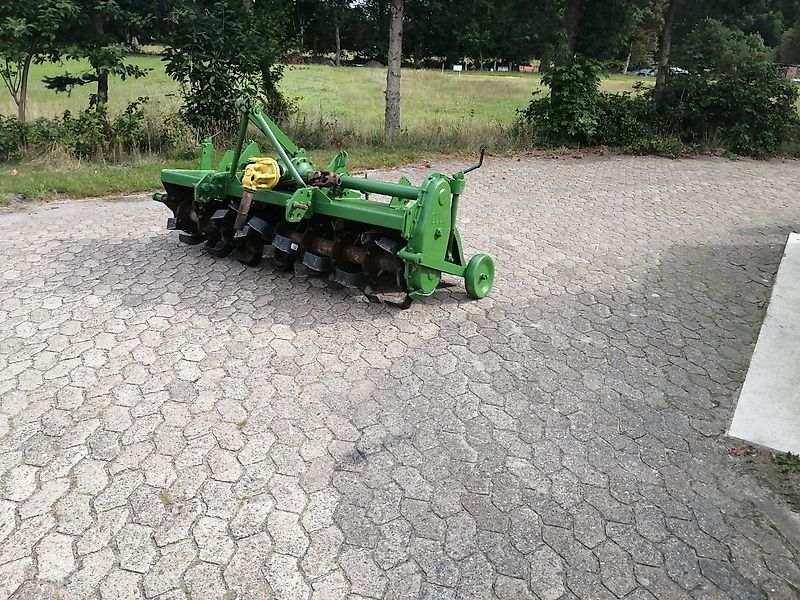 Celli Celli Bio Bodenfräse Keine Maschio Bodenfräse 200cm Celli Modell E 205 cm Arbeitsbreite Frässmesser 100% seitliche Stützräder zur exakten Arbeitstiefeneinstellung Fremdkörpersicherung über Lamellenkupplung