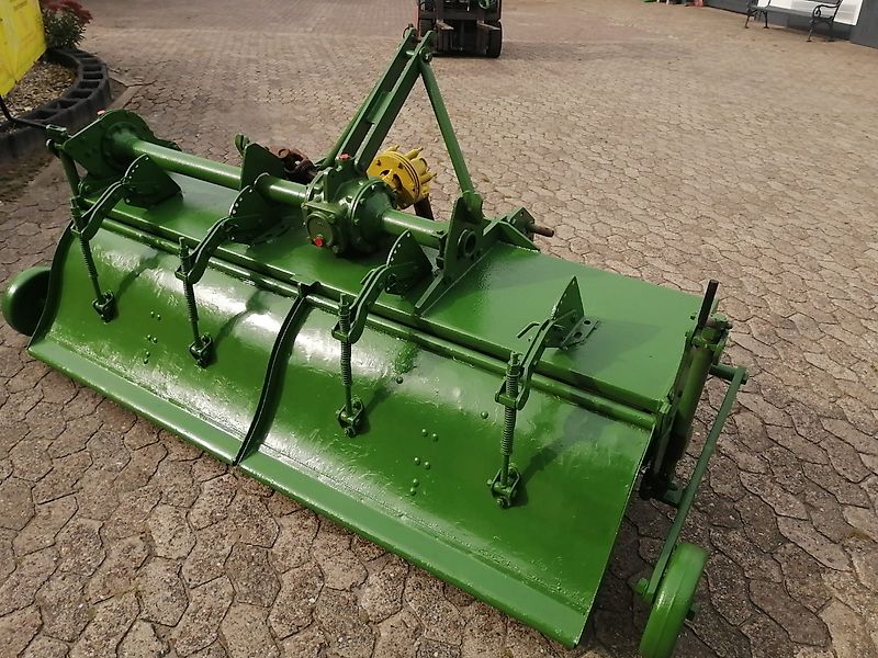 Celli Celli Bio Bodenfräse Keine Maschio Bodenfräse 200cm Celli Modell E 205 cm Arbeitsbreite Frässmesser 100% seitliche Stützräder zur exakten Arbeitstiefeneinstellung Fremdkörpersicherung über Lamellenkupplung