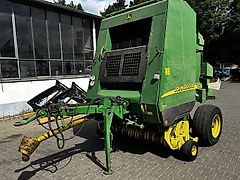 John Deere 592