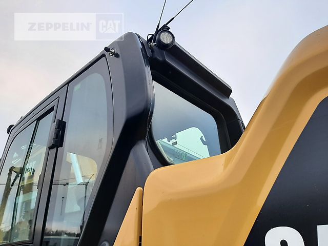Caterpillar 330GC