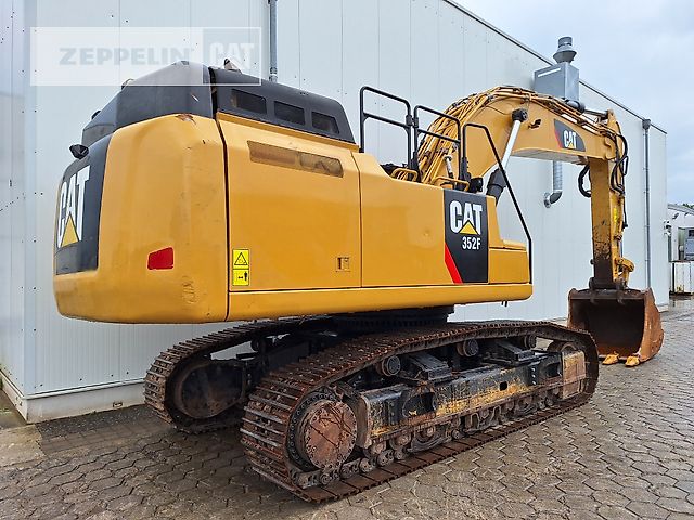 Caterpillar 352FL