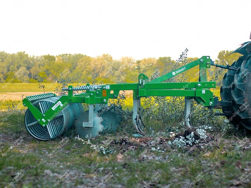 Bomet U865 / Aggregat zur Stoppelbearbeitung mit einer Walze 180-380 cm