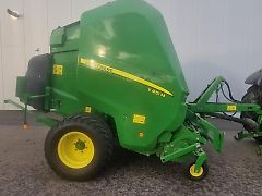 John Deere V451M