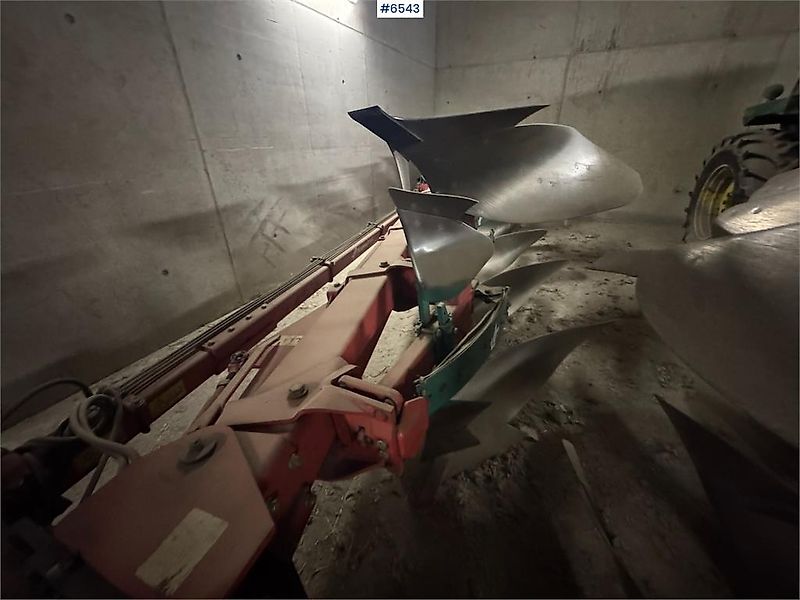 Kverneland PB100 6-Skjærs Vario Semi-Vendeplog