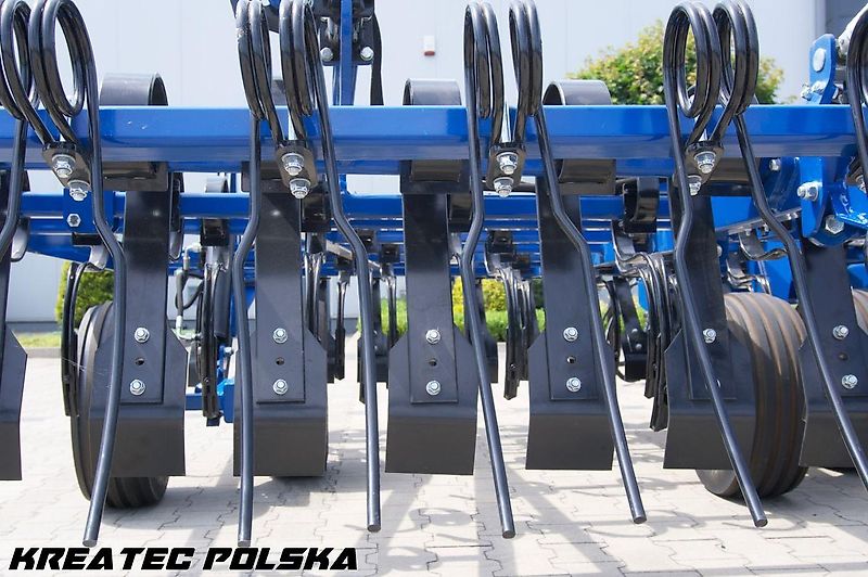 Rolmako Aufsattel-Saatbettgrubber VibroSTAR U445