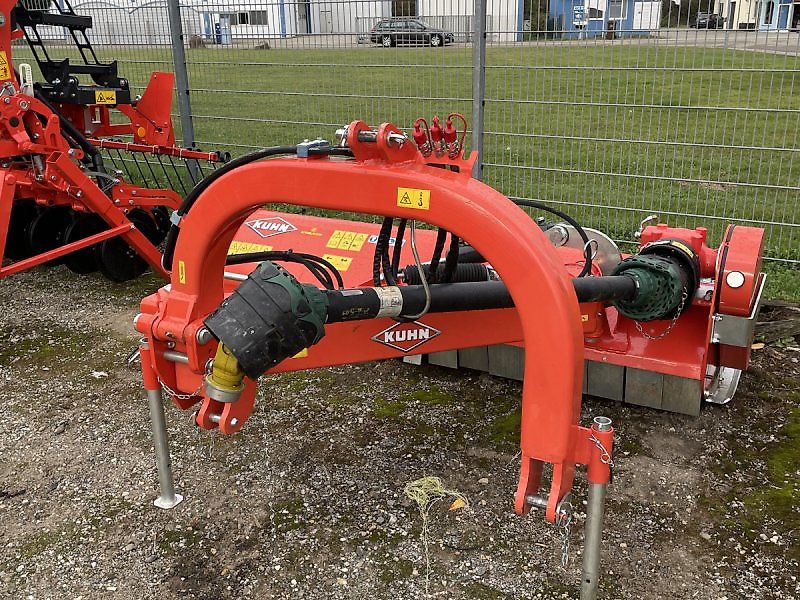 Kuhn TBE 242
