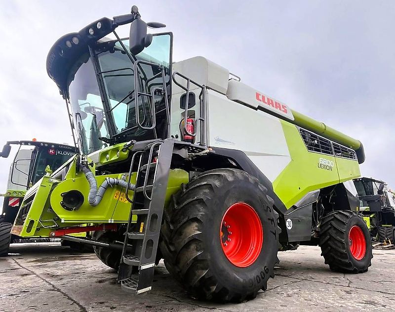 Claas Lexion 6800