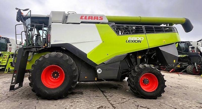 Claas Lexion 6800