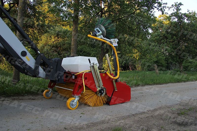 KREATEC Kehrmaschine / Kehrbesen / Veegmaschine TITANIUM 2,2m, Burste 760 mm