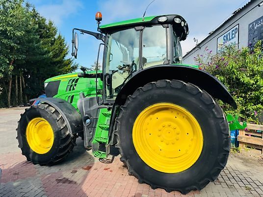 John Deere 6175R