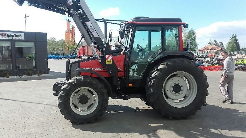 Inter Tech Frontlader für Valtra 6000 / Valmet 800 / Lieferung frei