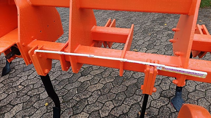 Amazone Kein Amazone TL Howard Kurzgrubber 2 Balkig 3m Arbeitsbreite Frontgrubber mit 6 Stilen (8) Heckgrubber mit Zapfwellendurchtrieb Güllegruber mit Doppelherzscharen als Frontgrubber