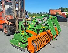 Amazone KG 3000 Special mit hydraulischem Hubgerüst GUTER ZUSTAND Amazone KG 3000 Special mit hydraulischem Hubgerüst GUTER ZUSTAND