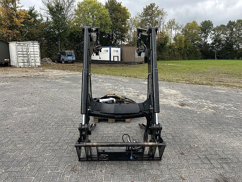 Baas Trima 5.1 + frontlader alo case new holland steyr