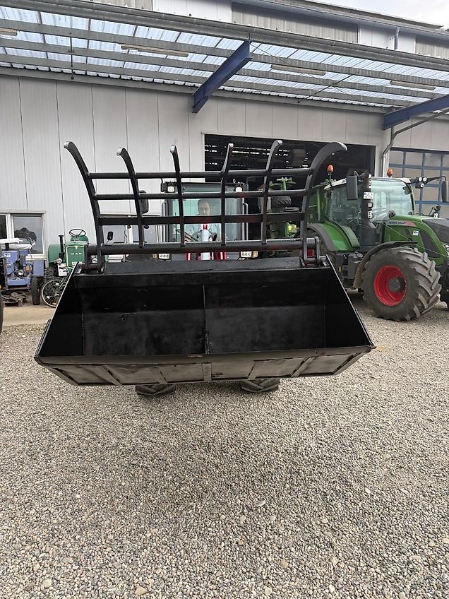 Stoll Greiferschaufel 1,7 m breit ca. 1 m³ EURO-Aufnahme