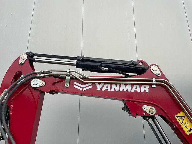 Yanmar VIO27