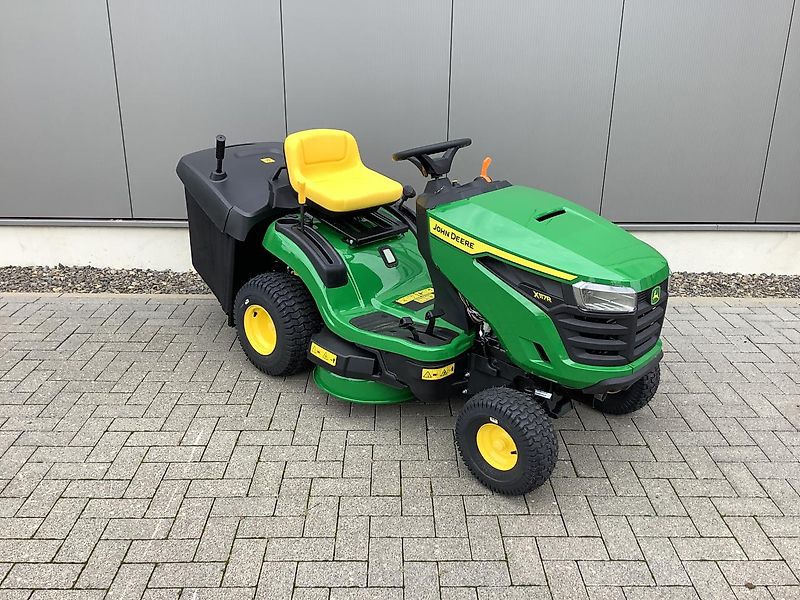 John Deere X117R