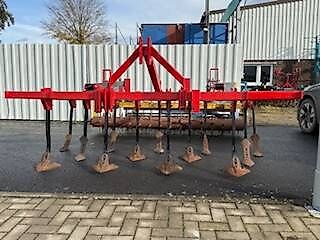 BM Maschinenbau Grubber 3m, 3-Balkig, gebr. Stachelwalze Pöttinger, Gänsefusschare oder Doppelherzschare