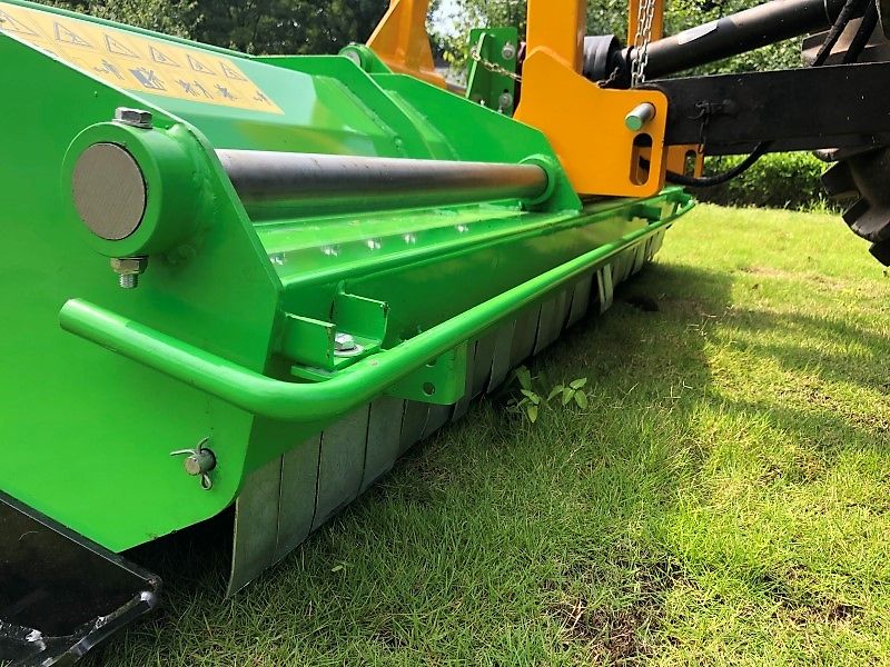 Bowell MXZ-220/240pro/260pro FRACHTFREI HYDRAULIK SEITENVERSCHIEBUNG