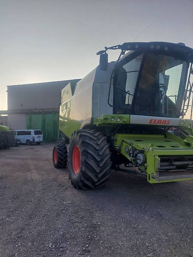 Claas Lexion 670